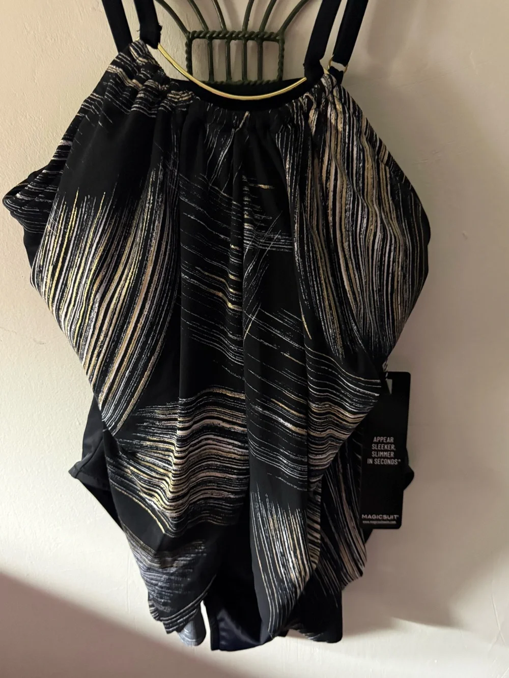 NWT  Magicsuit Stroke of Luck Jill necklace One Piece Black/Gold Sz 14
